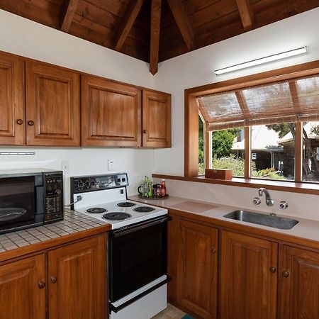 Te Maiki Escape - Russell Holiday Home Extérieur photo
