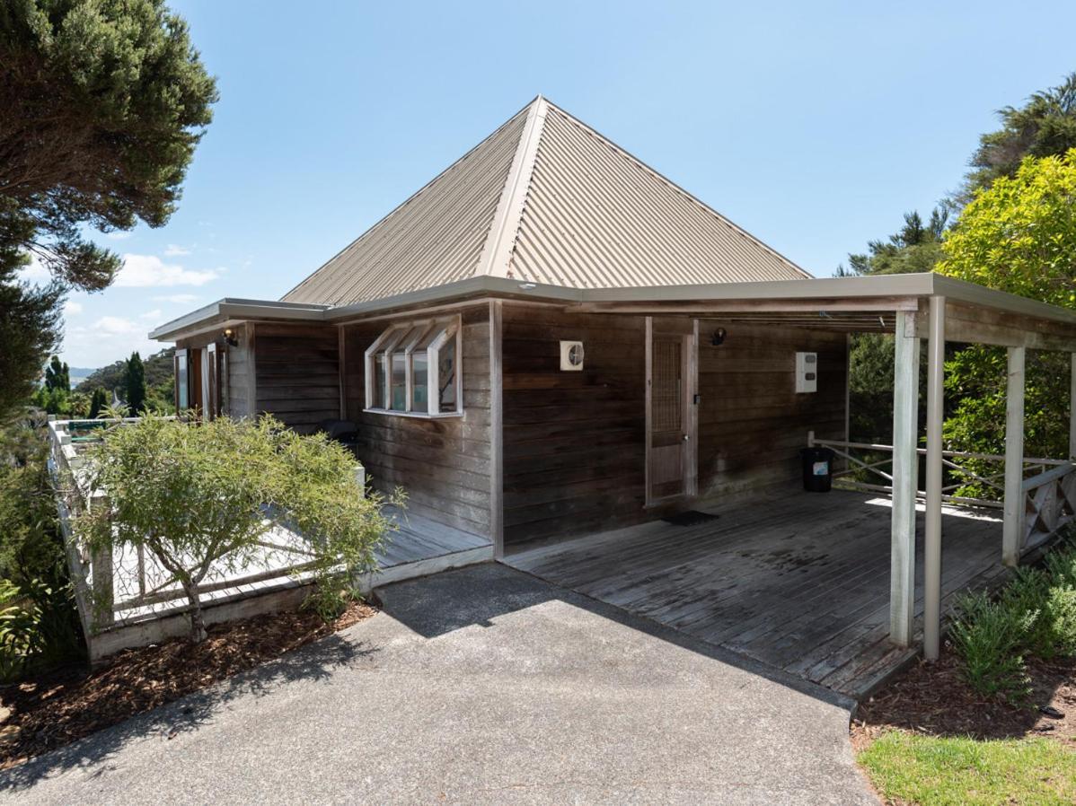 Te Maiki Escape - Russell Holiday Home Extérieur photo