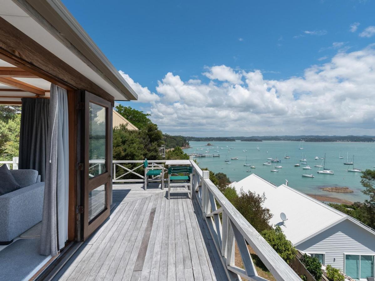 Te Maiki Escape - Russell Holiday Home Extérieur photo