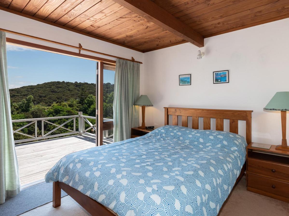Te Maiki Escape - Russell Holiday Home Extérieur photo